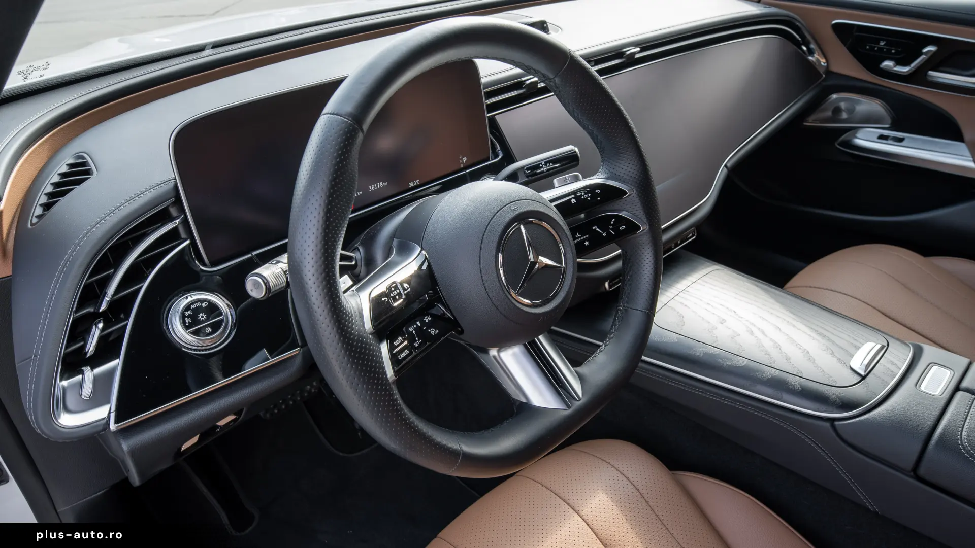 Mercedes-Benz E 450 4MATIC SUPERSCREEN