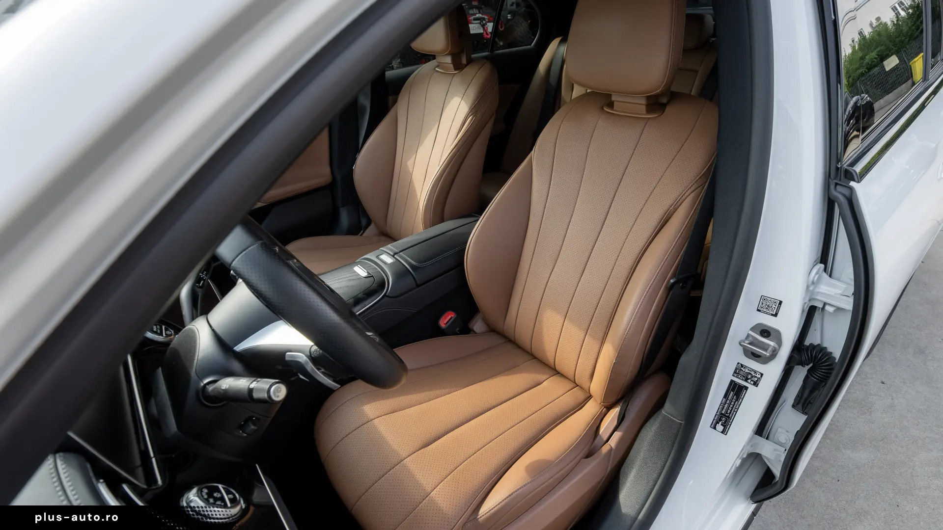 Mercedes-Benz E 450 4MATIC SUPERSCREEN
