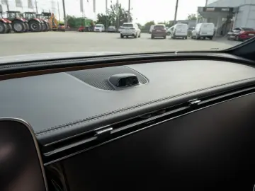 Mercedes-Benz E 450 4MATIC Superscreen Burmester 4D AIRMATIC