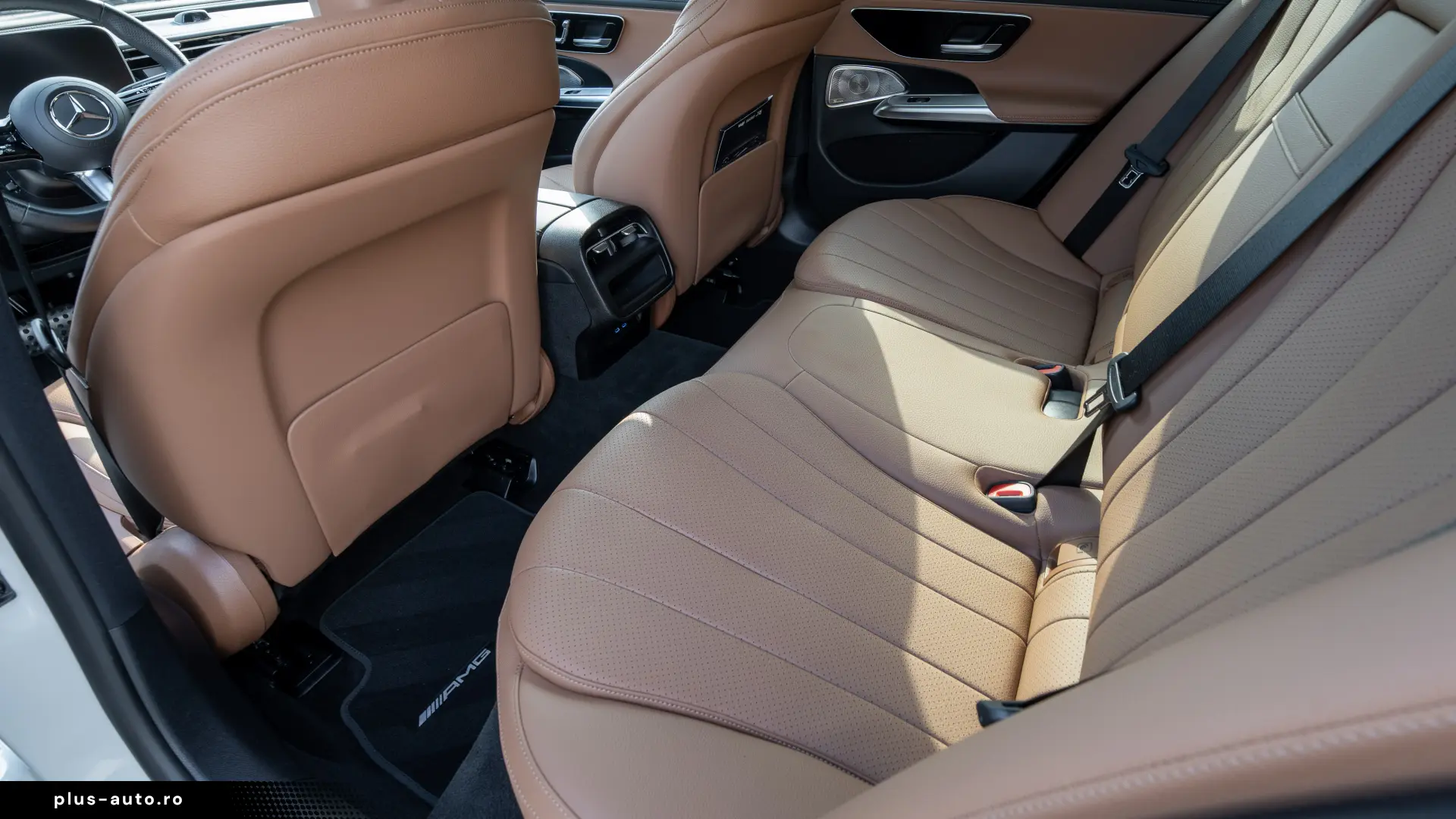 Mercedes-Benz E 450 4MATIC SUPERSCREEN
