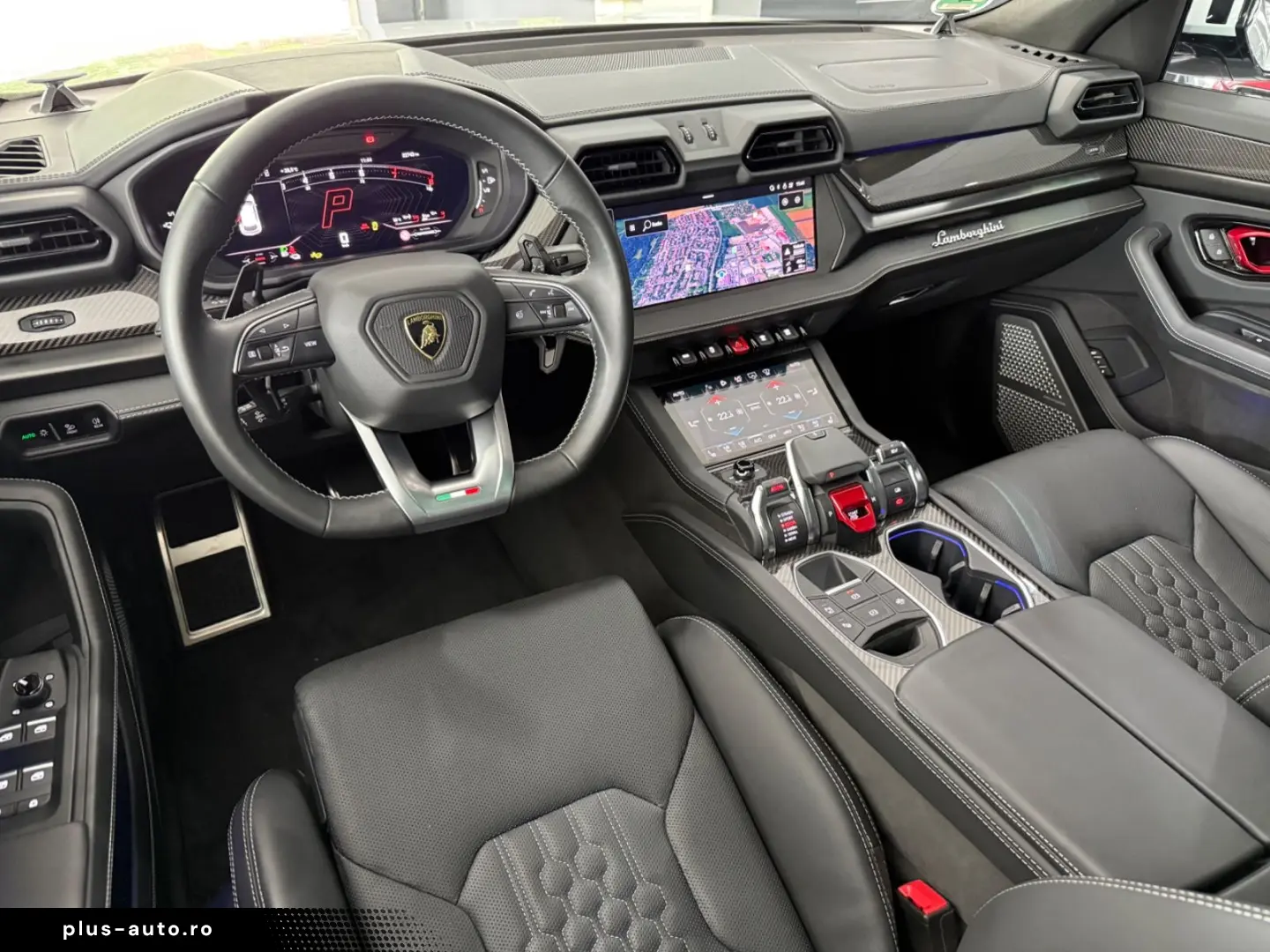 LAMBORGHINI Urus SE  PANO MASSAGE 360 B&O 3D 23  CARBON