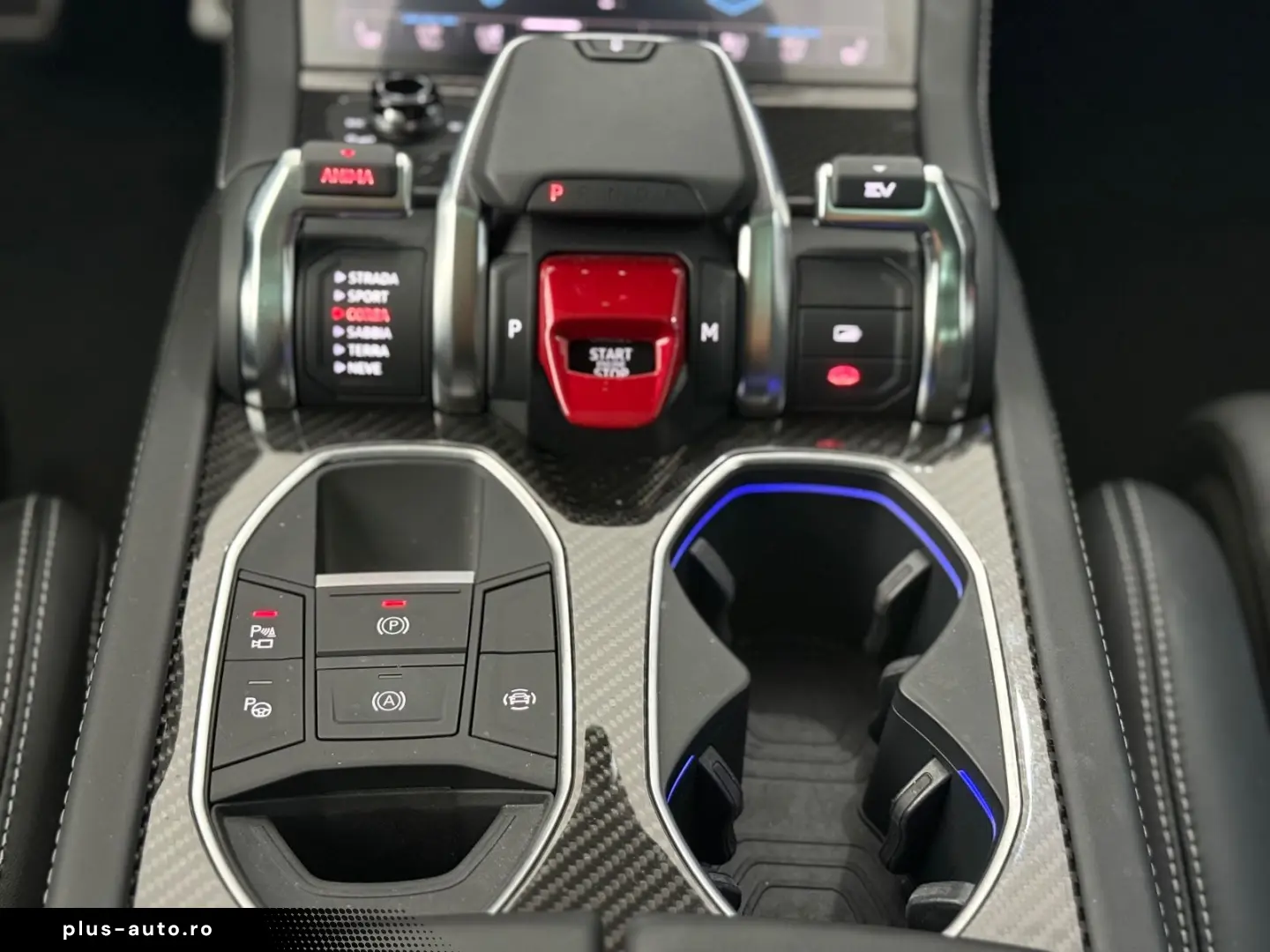 LAMBORGHINI Urus SE  PANO MASSAGE 360 B&O 3D 23  CARBON