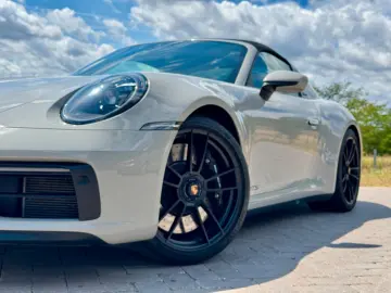 PORSCHE 911 Targa GTS   Bose   Lift   Sport Chrono   360