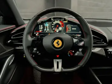 FERRARI Purosangue  LIFT CARBON SPECIAL COLOUR PANO