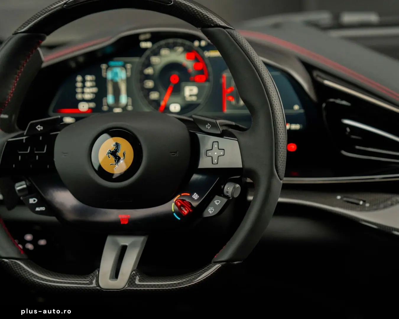 FERRARI Purosangue  LIFT CARBON SPECIAL COLOUR PANO