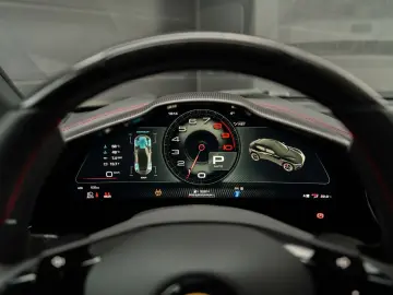 FERRARI Purosangue  LIFT CARBON SPECIAL COLOUR PANO