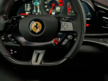FERRARI Purosangue  LIFT CARBON SPECIAL COLOUR PANO