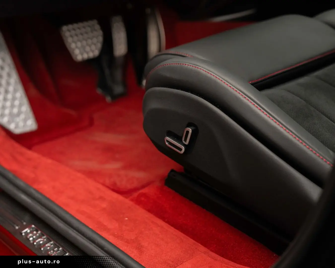 FERRARI Purosangue  LIFT CARBON SPECIAL COLOUR PANO