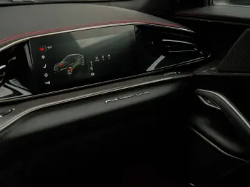 FERRARI Purosangue  LIFT CARBON SPECIAL COLOUR PANO