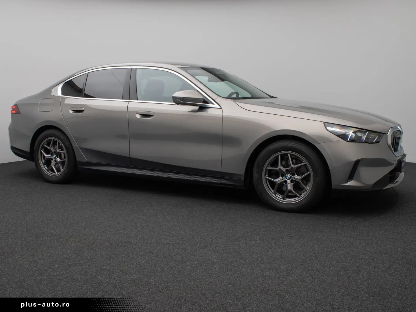 BMW 520d Kamera DAB Leder Alarm Sport DigKey 18Zoll