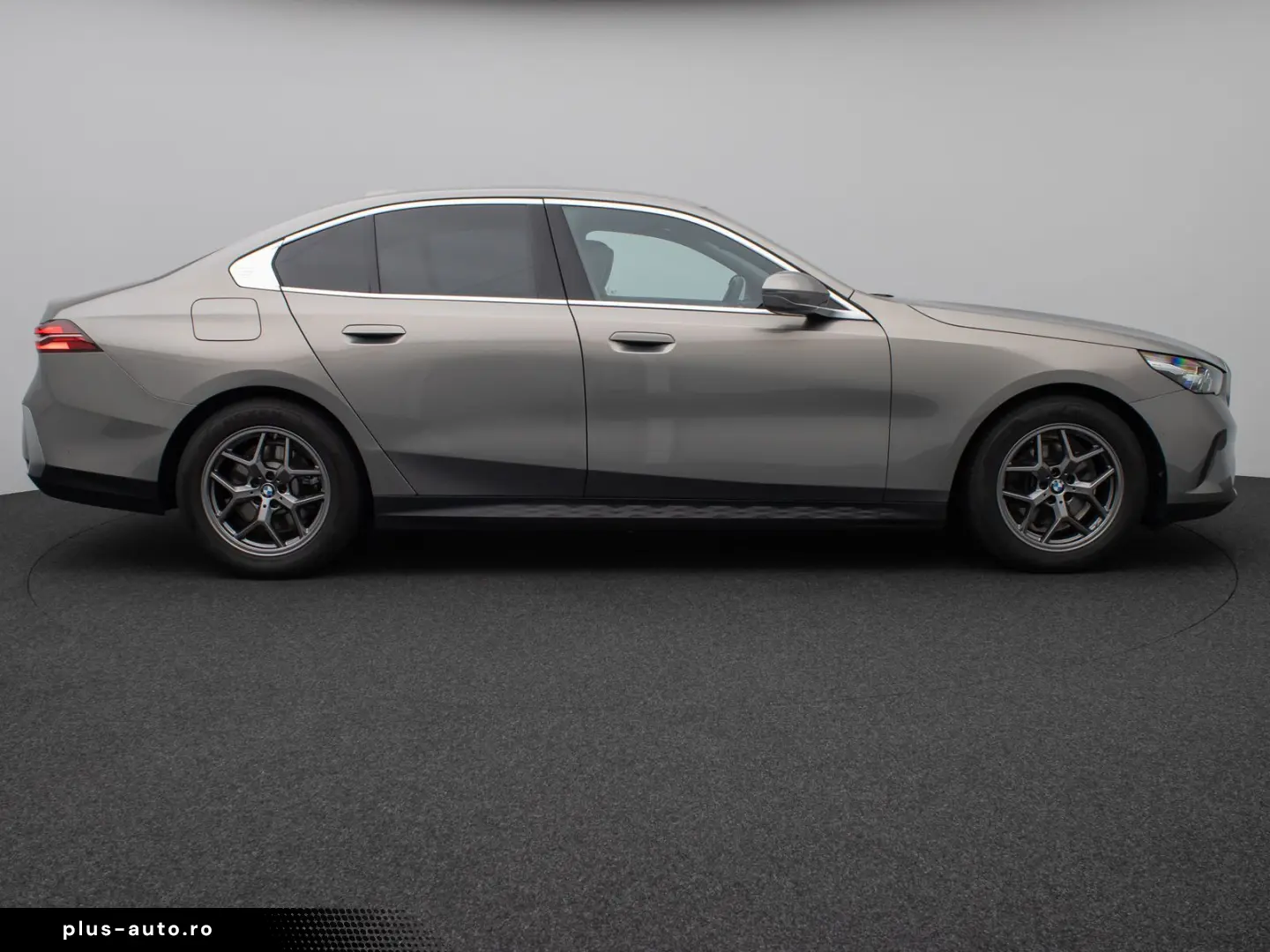 BMW 520d Kamera DAB Leder Alarm Sport DigKey 18Zoll