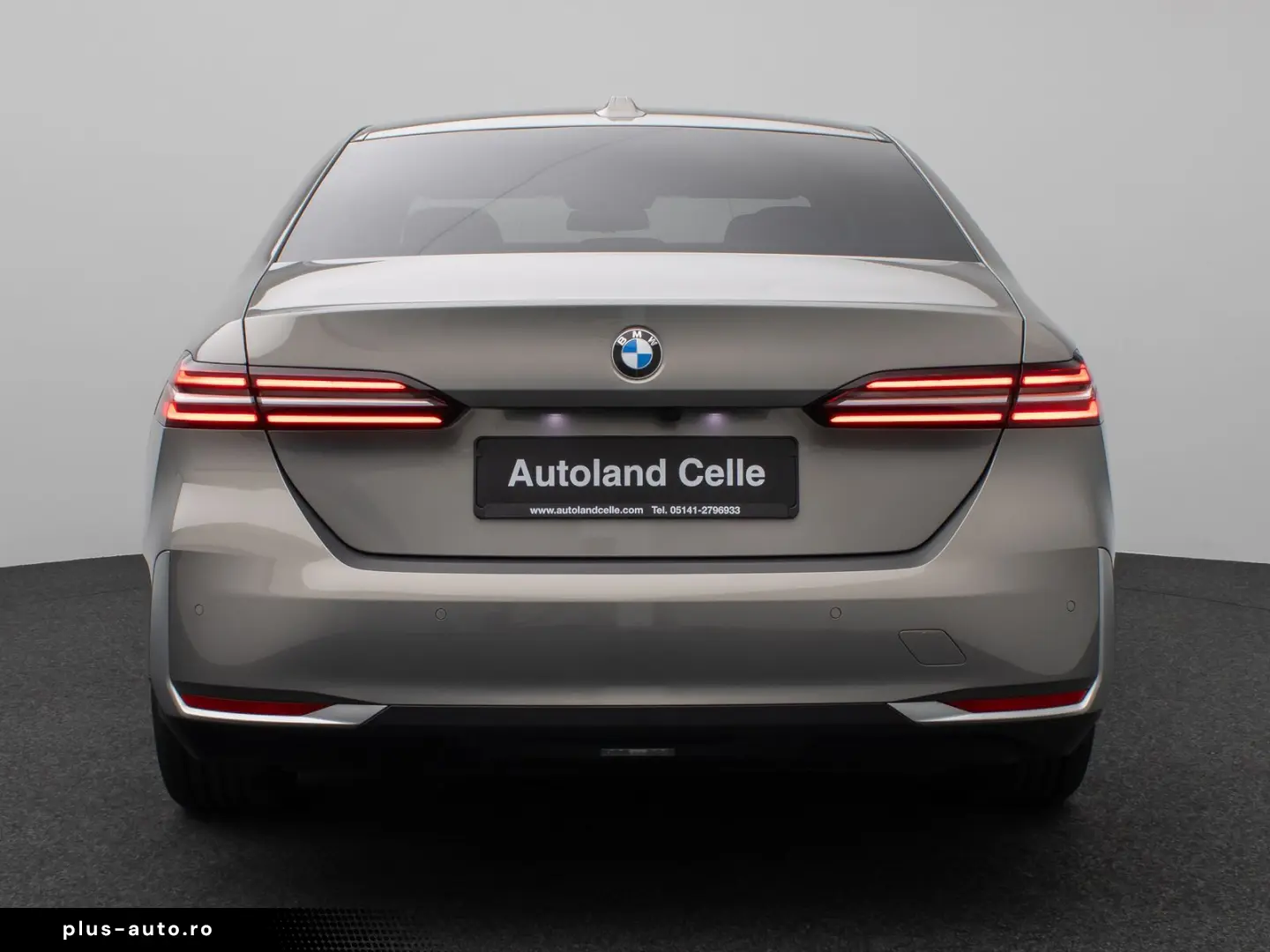 BMW 520d Kamera DAB Leder Alarm Sport DigKey 18Zoll