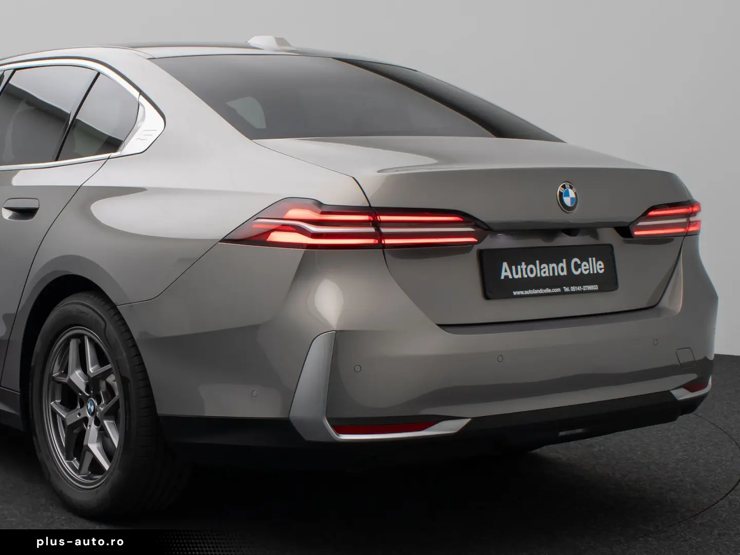 BMW 520d Kamera DAB Leder Alarm Sport DigKey 18Zoll