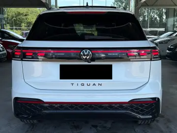 Volkswagen Tiguan 2.0 TDI Pano