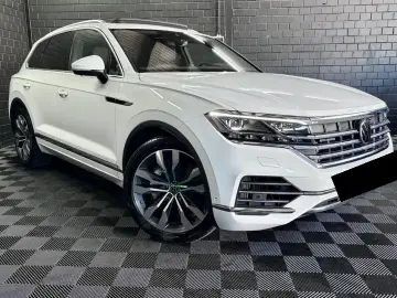 Volkswagen Touareg 3.0 TSI V6 eHybrid 4MOTION Elegance