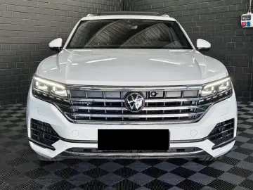 Volkswagen Touareg 3.0 TSI V6 eHybrid 4MOTION Elegance