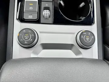 Volkswagen Touareg 3.0 TSI V6 eHybrid 4MOTION Elegance