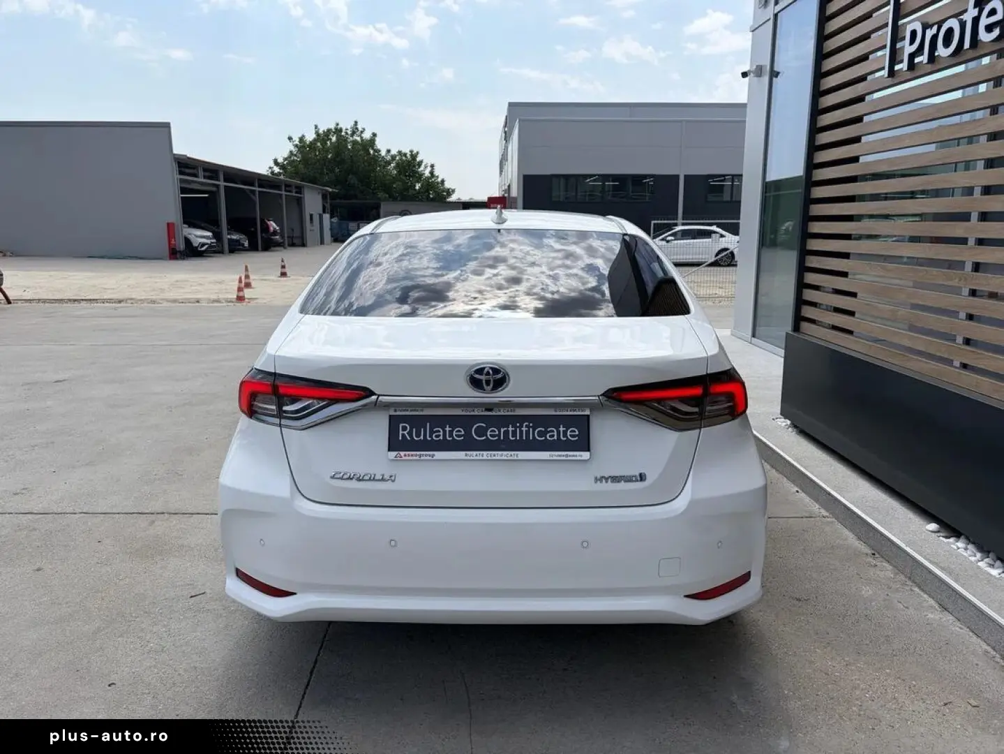 Toyota Corolla Sedan Hybrid Exclusive Hsd E-CVT