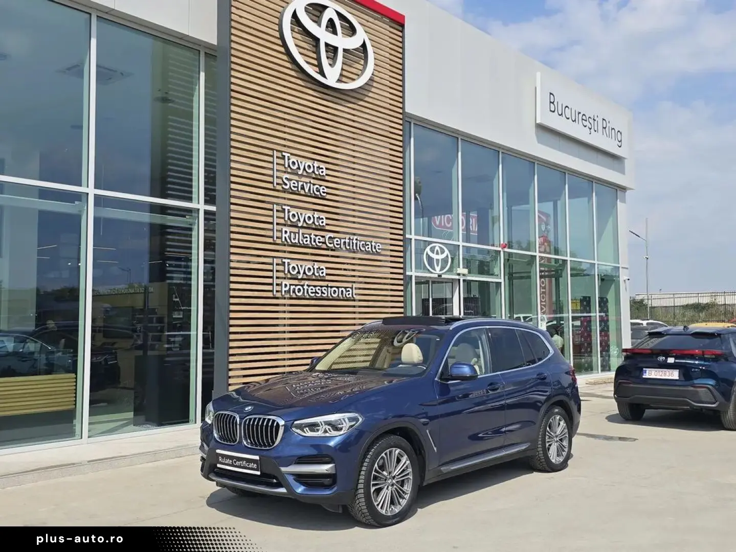 BMW X3 2.0 xDrive30i Luxury Line At 252HP