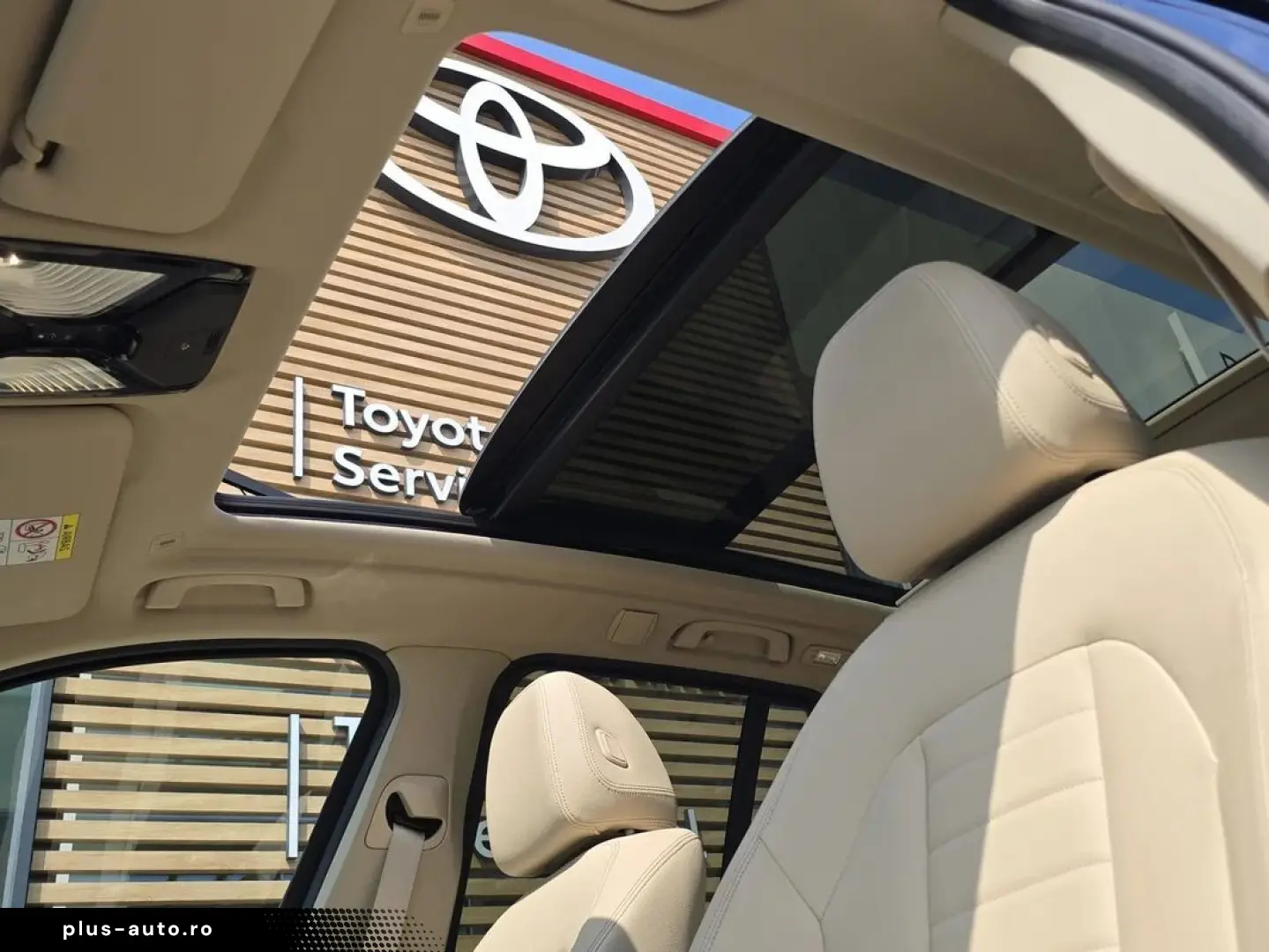BMW X3 2.0 xDrive30i Luxury Line At 252HP