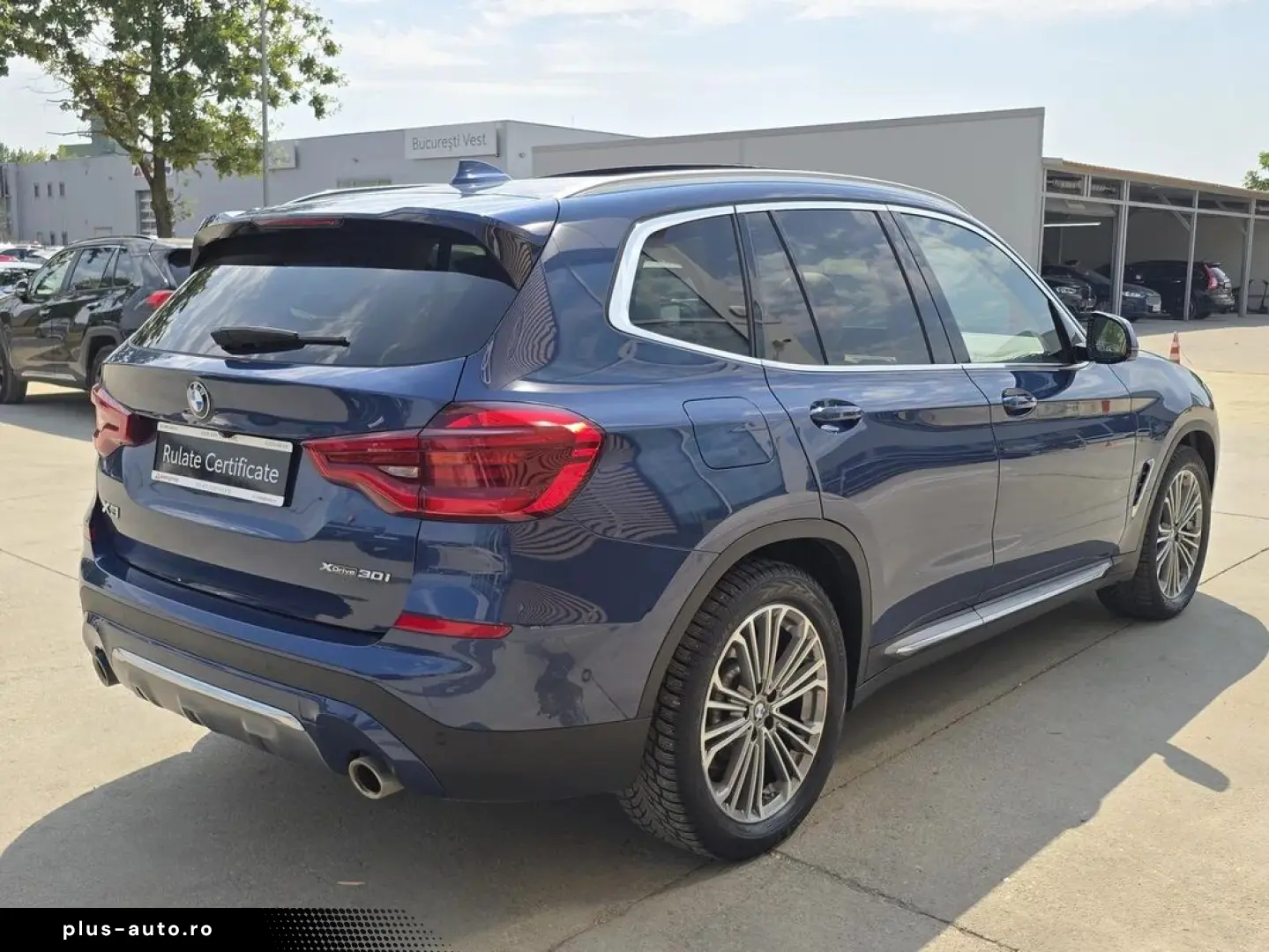 BMW X3 2.0 xDrive30i Luxury Line At 252HP