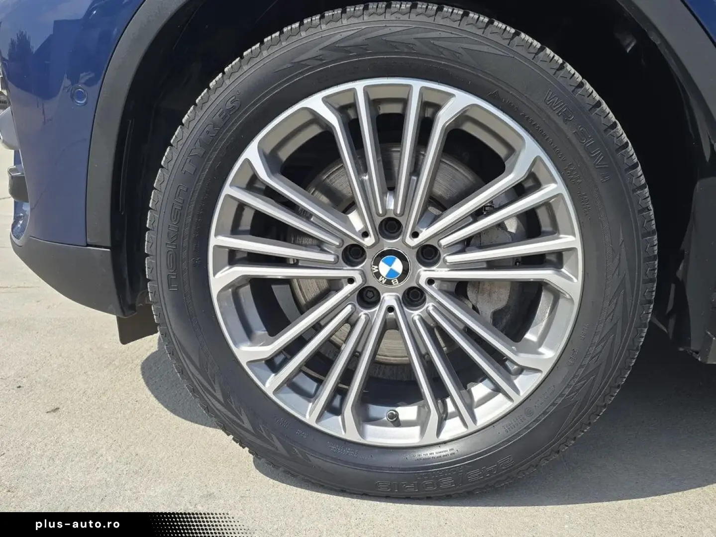 BMW X3 2.0 xDrive30i Luxury Line At 252HP