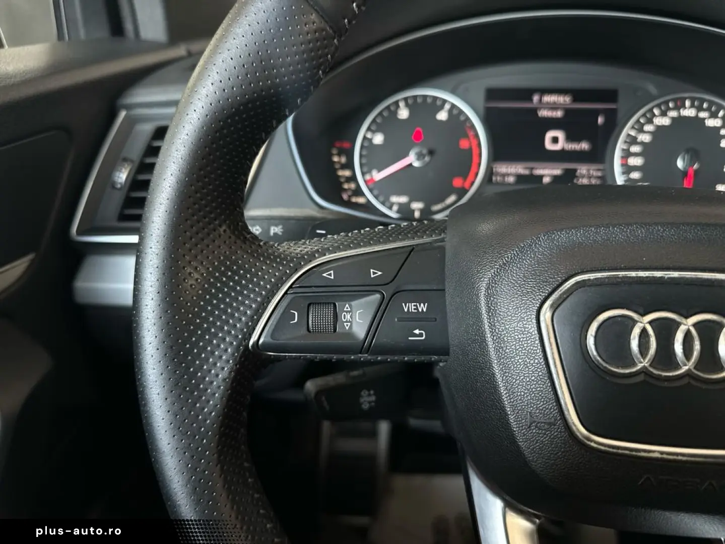 Audi Q5 Sline Quattro 2.0TDI 190CP LED Pano Garantie Finanta