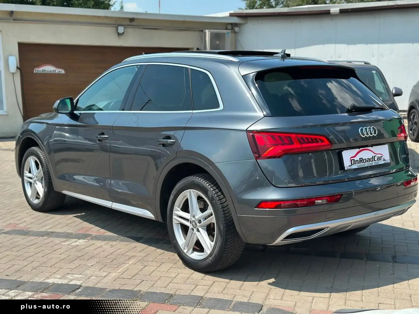 Audi Q5 Sline Quattro 2.0TDI 190CP LED Pano Garantie Finanta