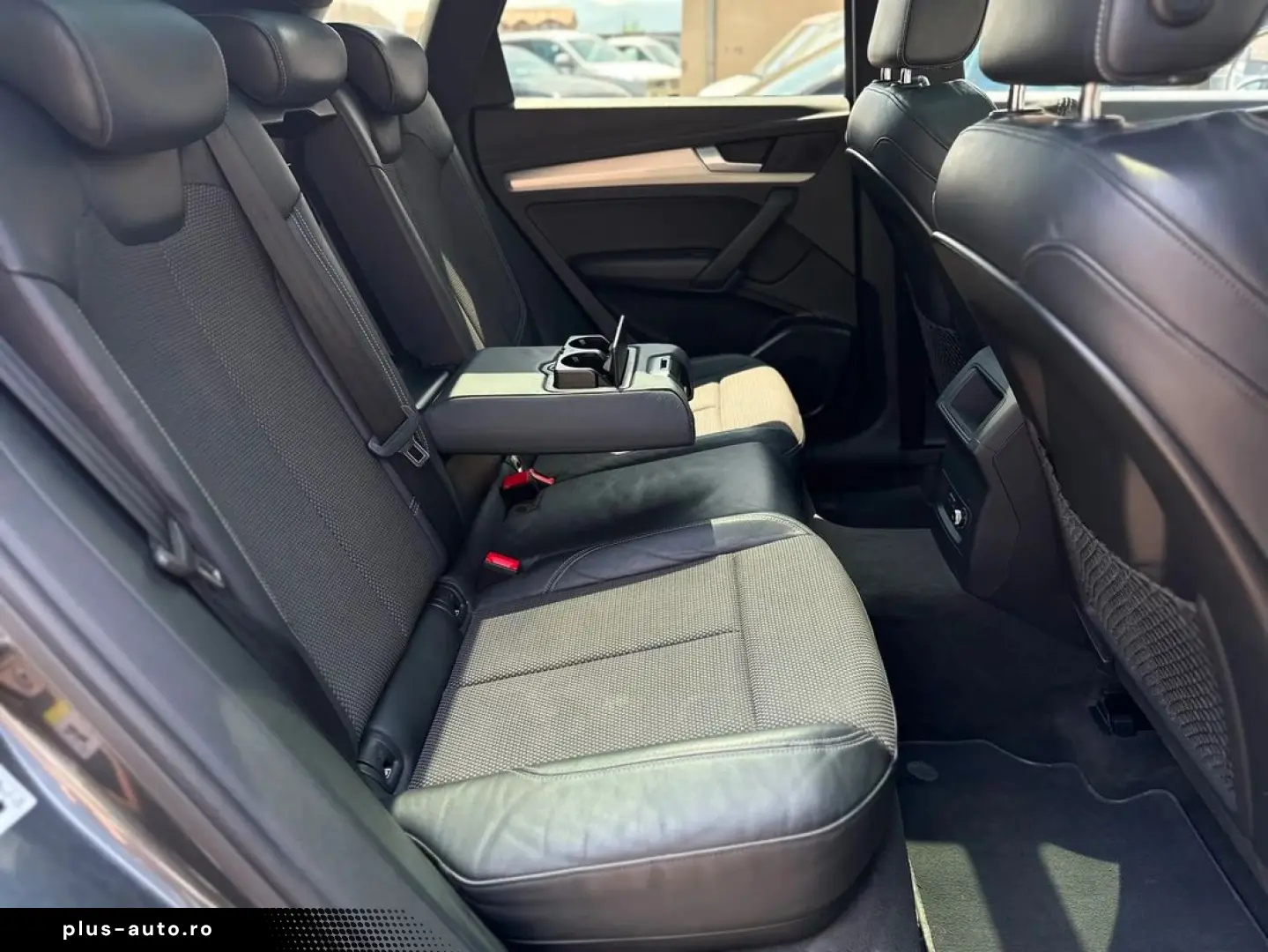Audi Q5 Sline Quattro 2.0TDI 190CP LED Pano Garantie Finanta