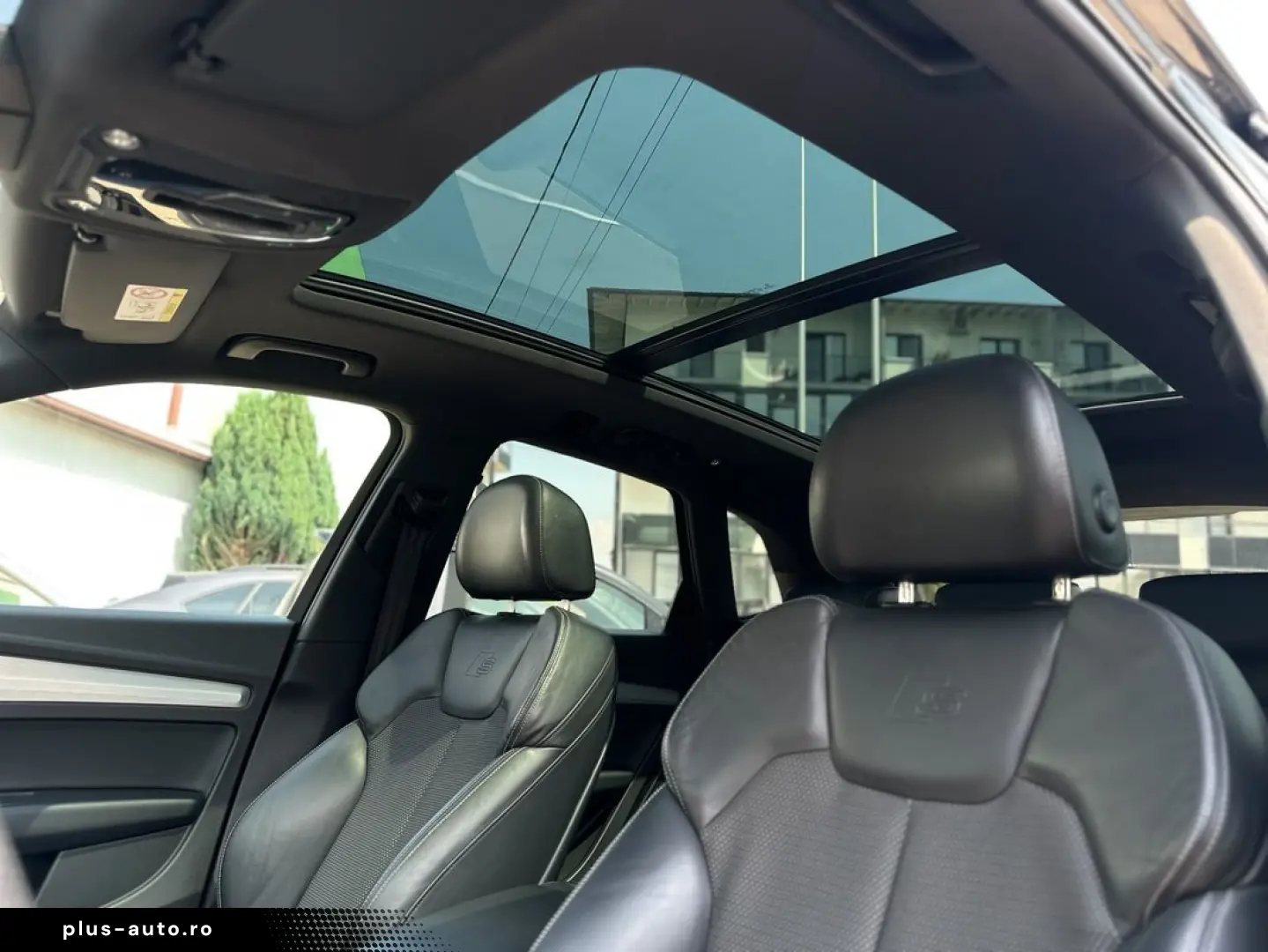 Audi Q5 Sline Quattro 2.0TDI 190CP LED Pano Garantie Finanta