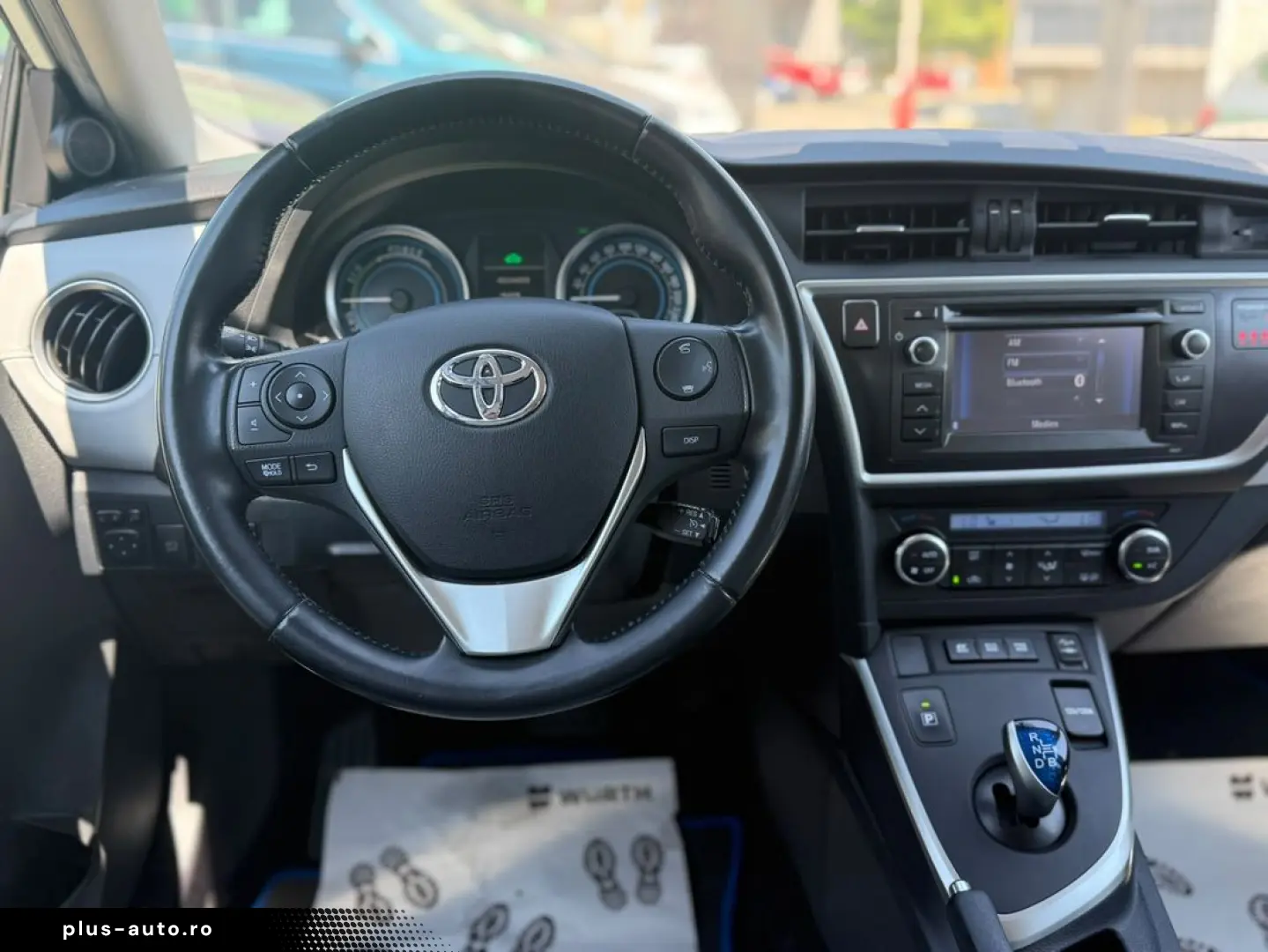 Toyota Auris Hybrid Pano Camera Piele Garantie Finantare Cre