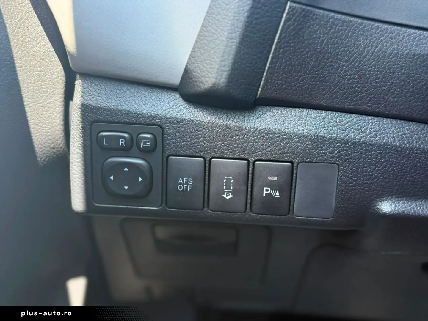 Toyota Auris Hybrid Pano Camera Piele Garantie Finantare Cre