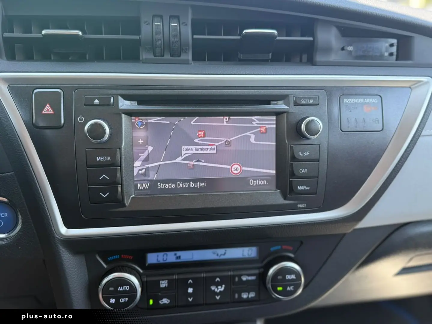 Toyota Auris Hybrid Pano Camera Piele Garantie Finantare Cre