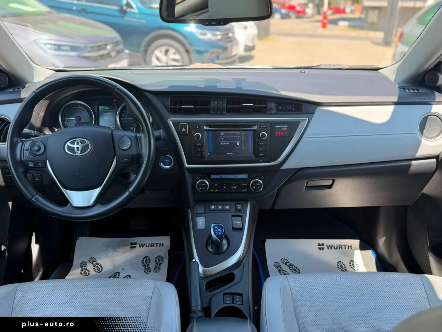 Toyota Auris Hybrid Pano Camera Piele Garantie Finantare Cre