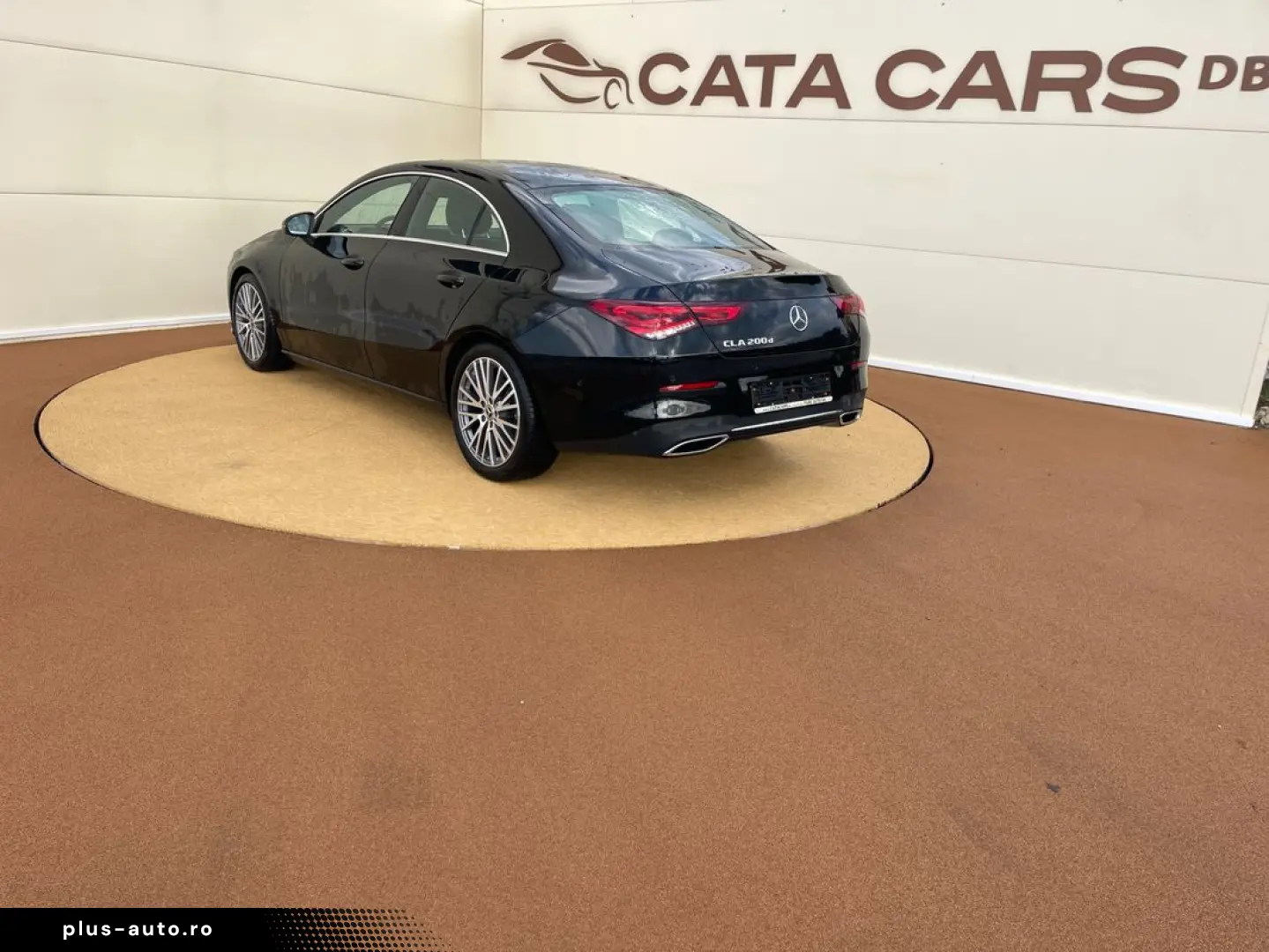 Mercedes-Benz Cla-200