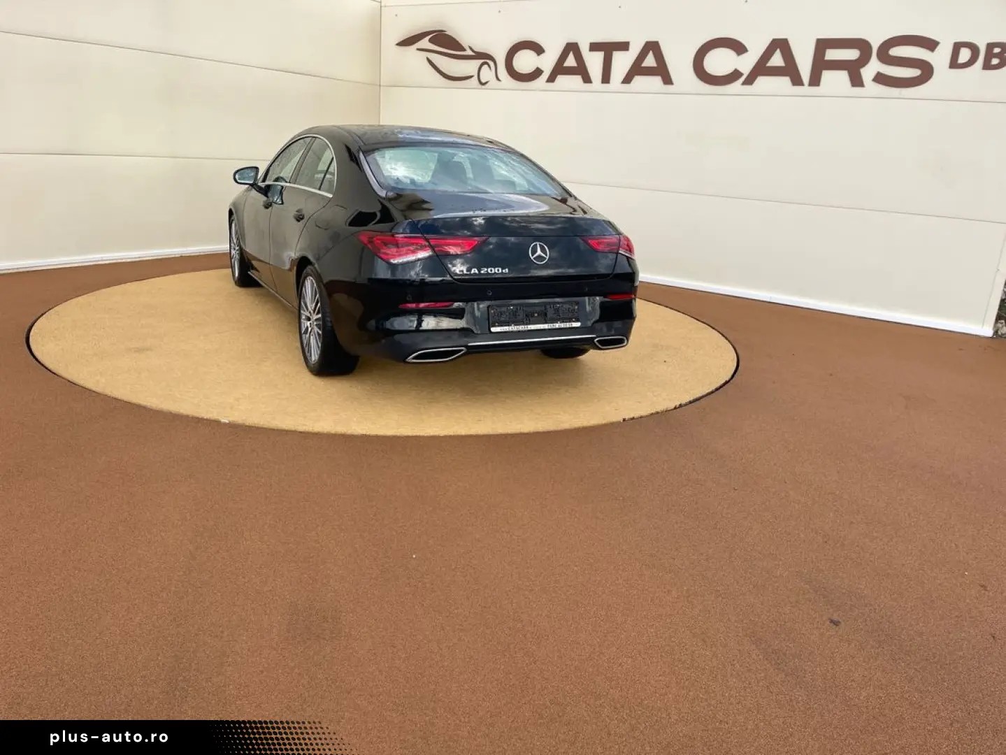 Mercedes-Benz Cla-200