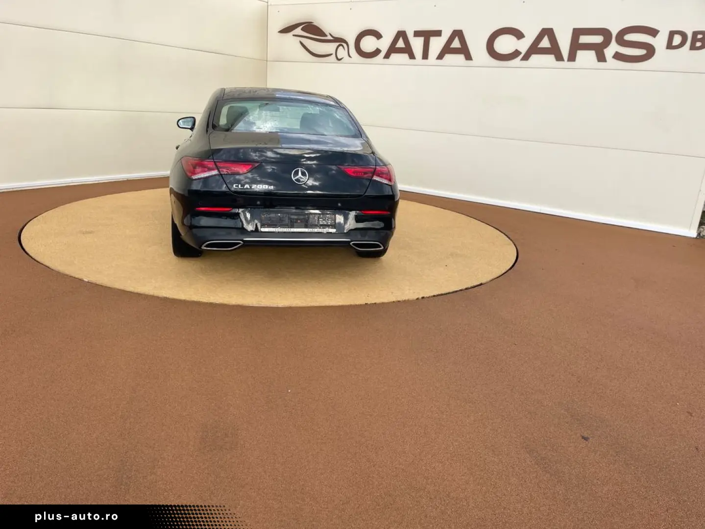 Mercedes-Benz Cla-200