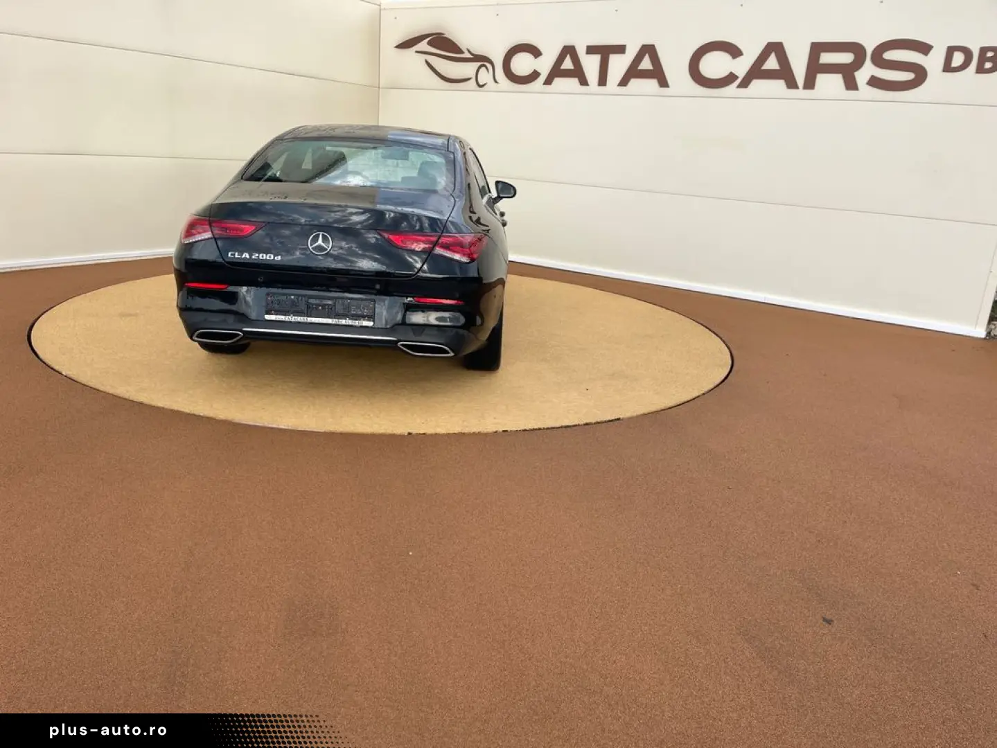 Mercedes-Benz Cla-200