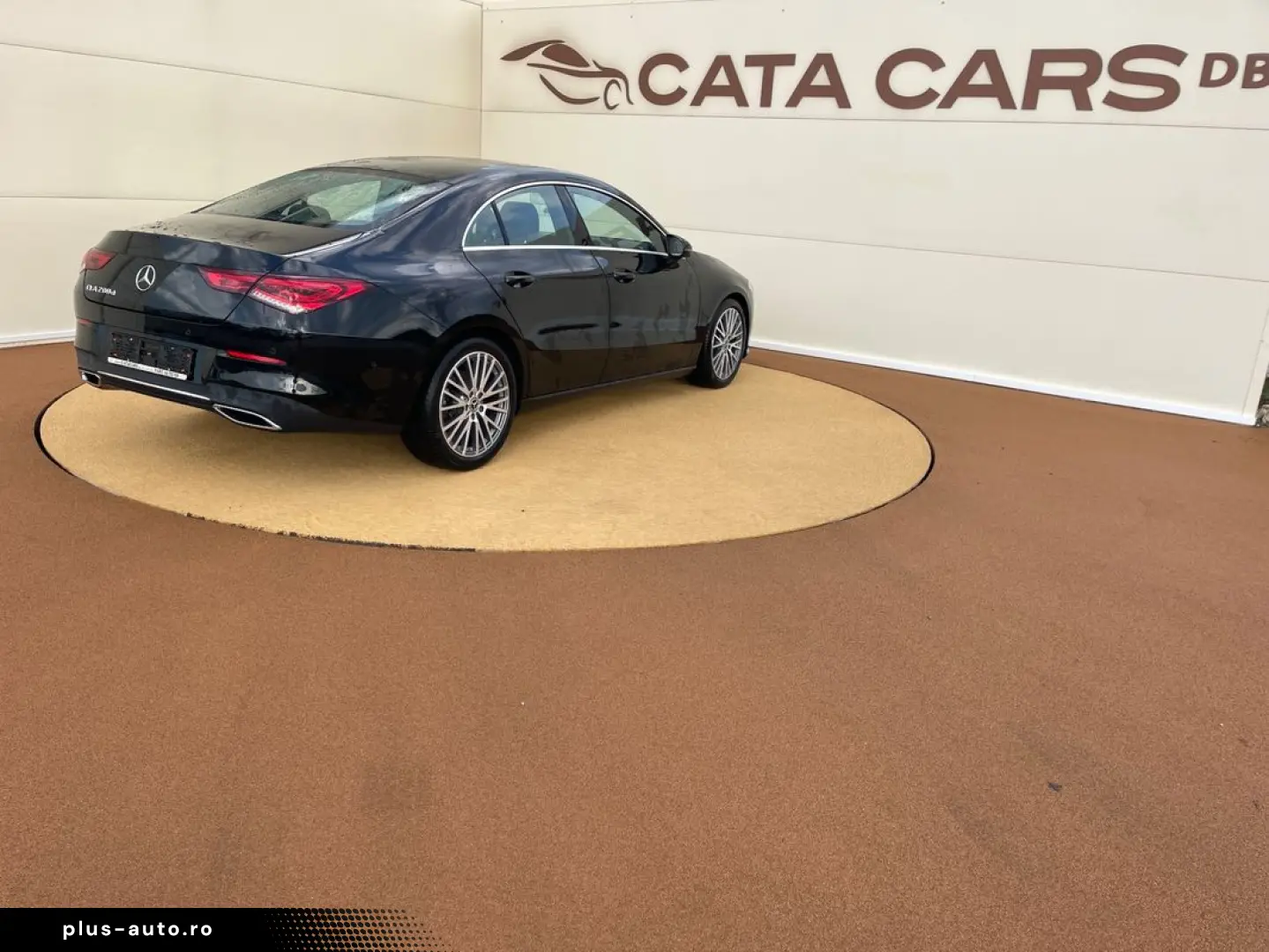 Mercedes-Benz Cla-200