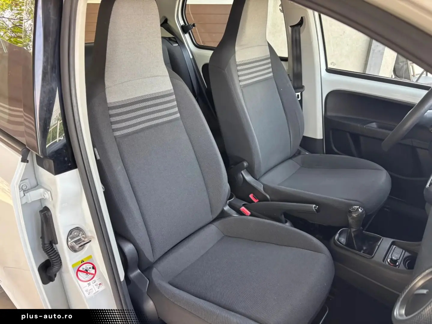 Volkswagen Up