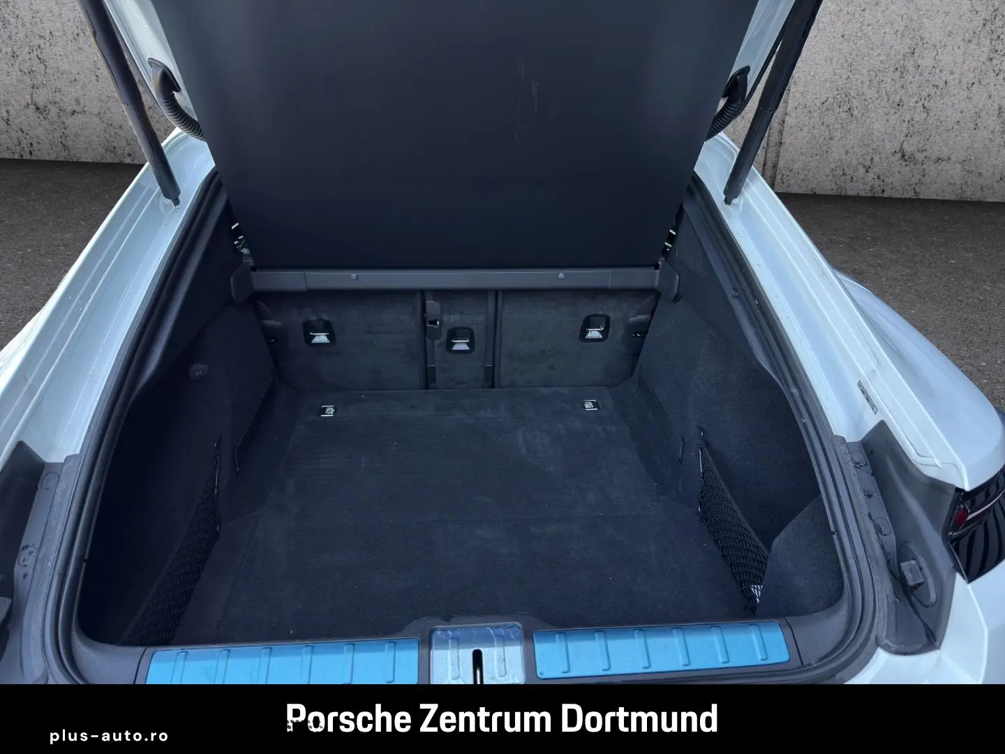 PORSCHE Panamera 4 InnoDrive Head-Up Sportabgas BOSE