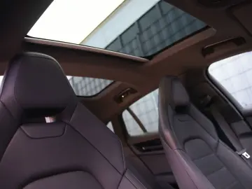 PORSCHE Panamera 4 E-Hybrid MJ25 P-Display 360 PANO