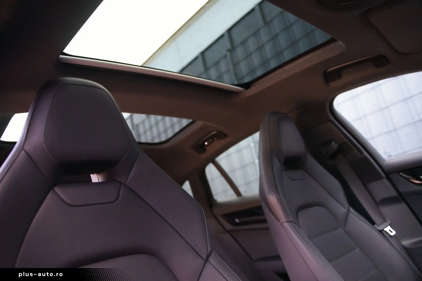 PORSCHE Panamera 4 E-Hybrid MJ25 P-Display 360 PANO