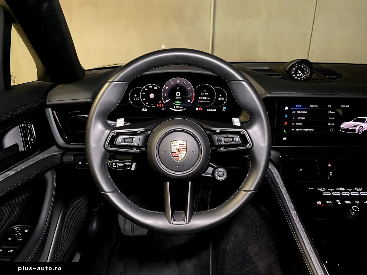 PORSCHE Panamera 4 E-Hybrid   Hinterachslenkung   BOSE
