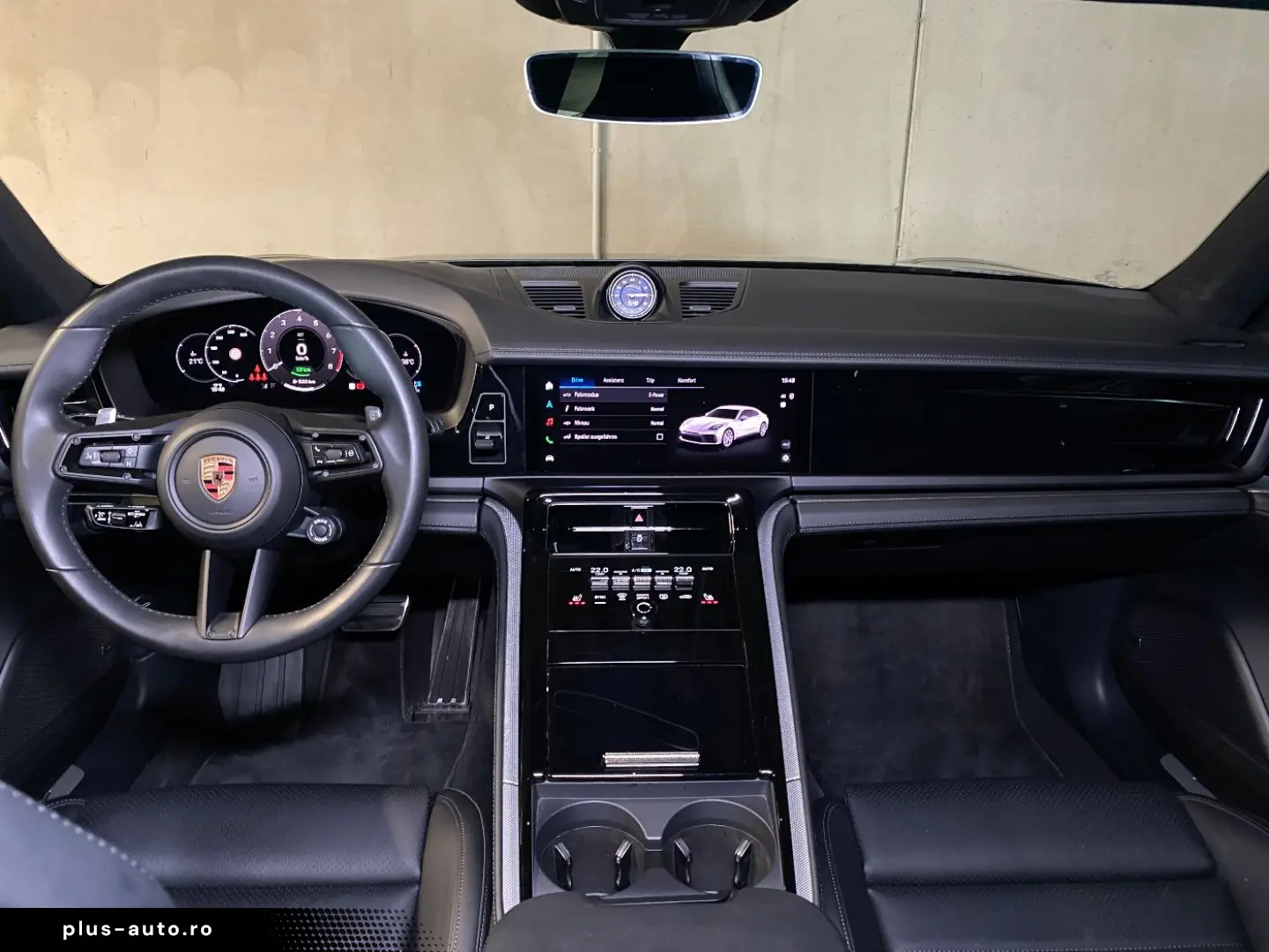 PORSCHE Panamera 4 E-Hybrid   Hinterachslenkung   BOSE