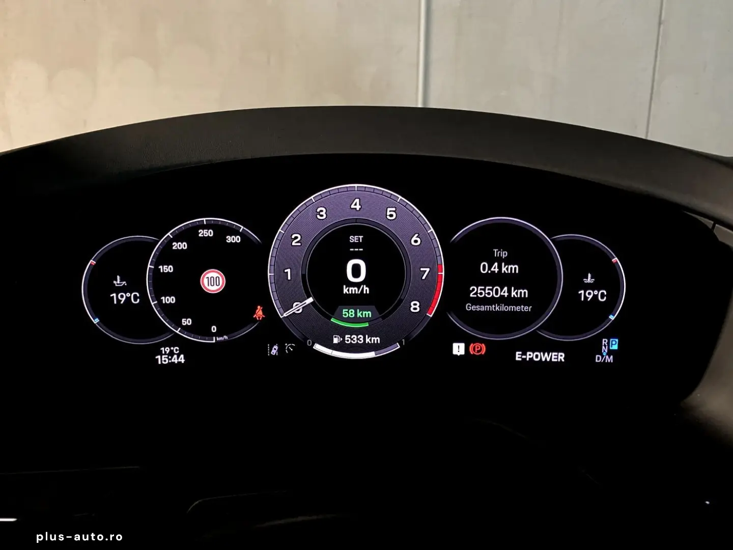 PORSCHE Panamera 4 E-Hybrid   Hinterachslenkung   BOSE