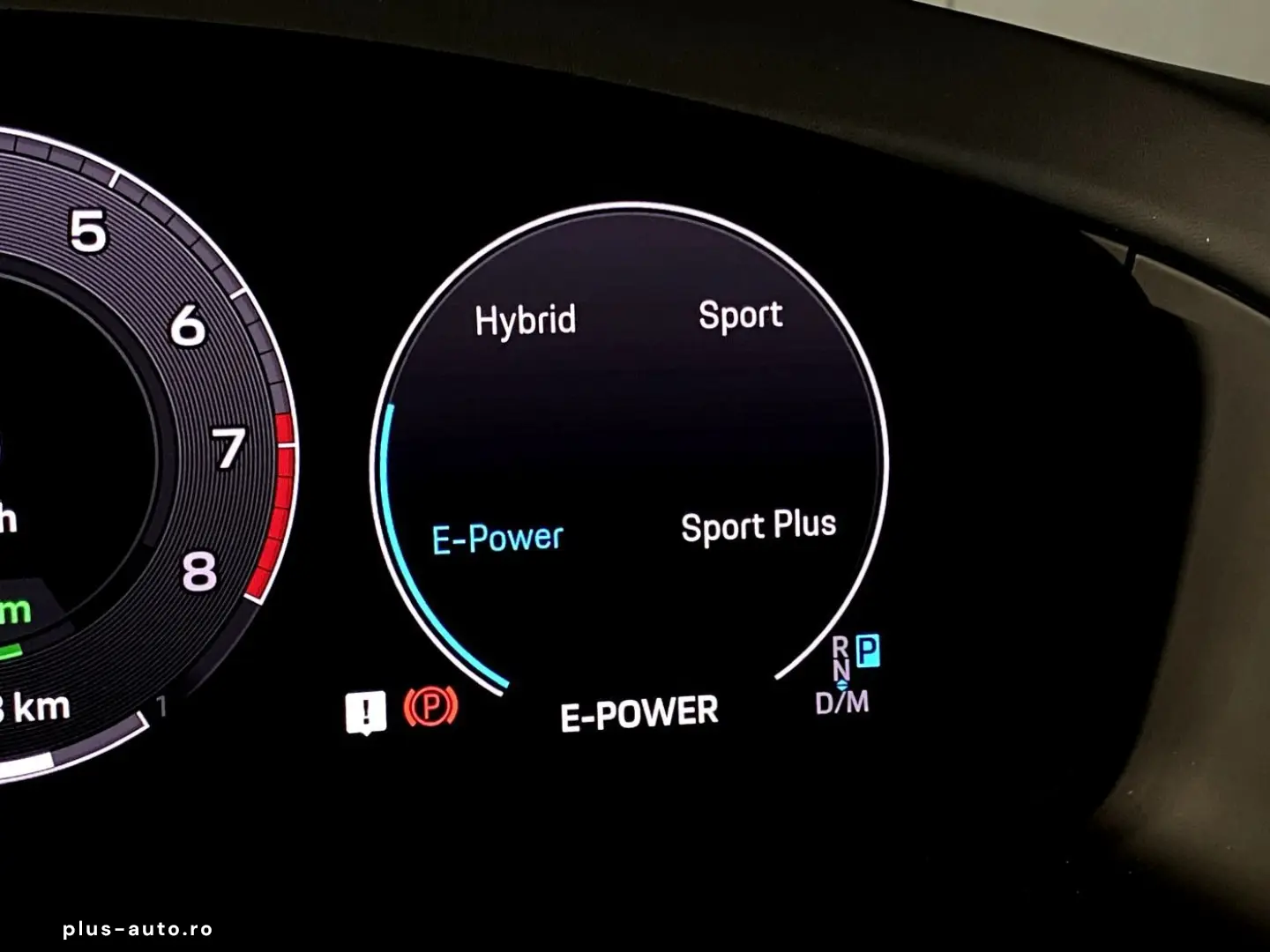 PORSCHE Panamera 4 E-Hybrid   Hinterachslenkung   BOSE