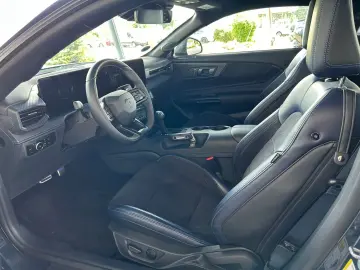 FORD Mustang Dark Horse V8 NAV DAB B&O iACC BLIS PDC