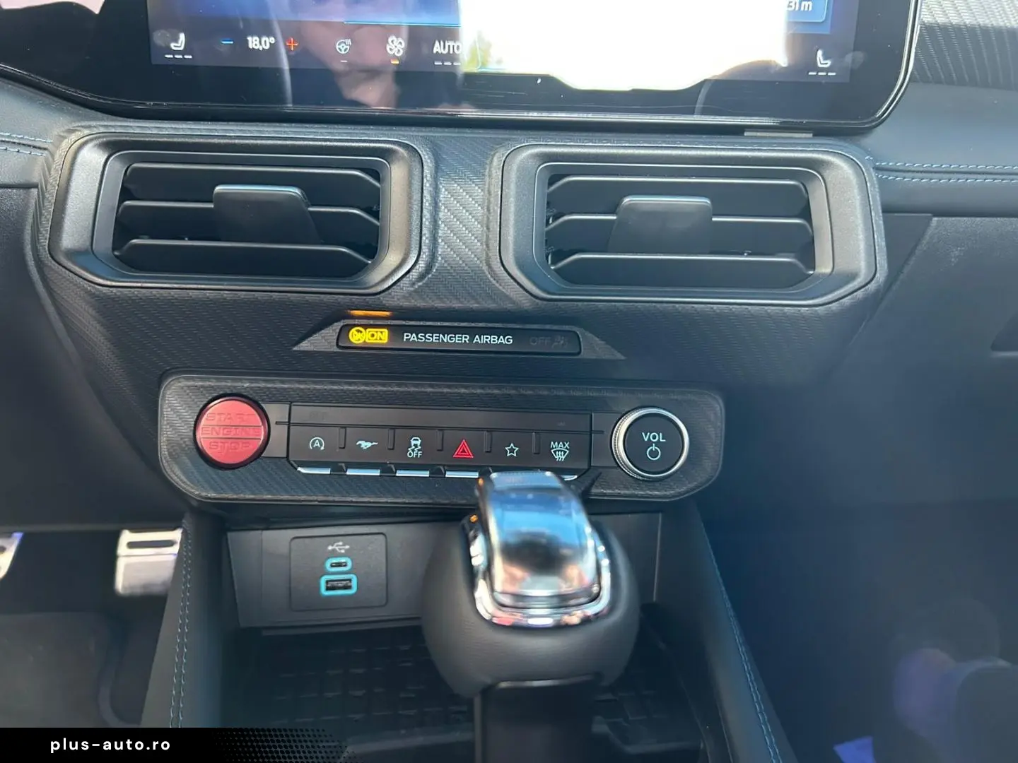 FORD Mustang Dark Horse V8 NAV DAB B&O iACC BLIS PDC