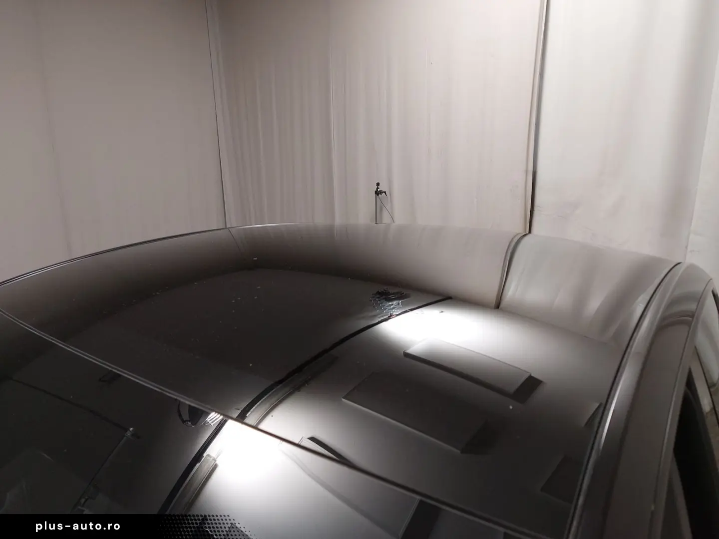 TESLA Model Y Long Range AWD LEDER NAVI PANO